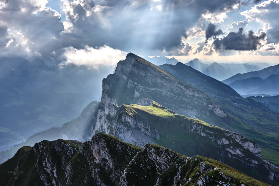 Hoch oben auf einem Gipfel der Churfirsten schlägt das Fotografenherz höher.